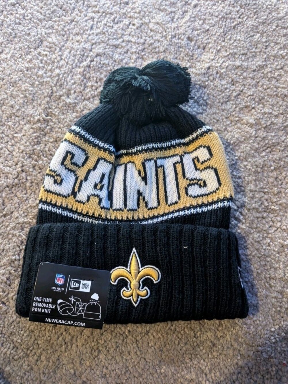 New Orleans Saints NFL New Era Black Gold Knit Pom Beanie Hat